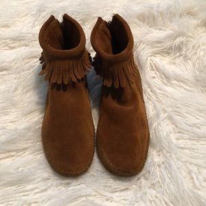Minnetonka moccasins